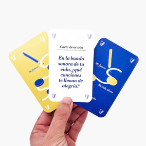 Cartas conversacionales de Envita con preguntas diseñadas para iniciar conversaciones significativas y recopilar historias de vida.