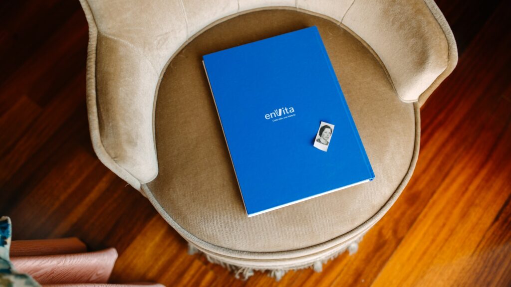 Escribir para transformar - El poder de trazar nuestra línea de vida - Envita